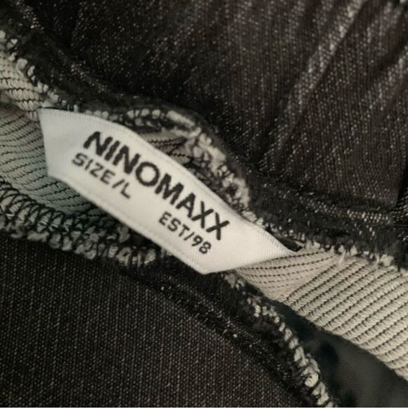 Ninomaxx Washed Black & White Side Stripe Shorts Size Large - Picture 5 of 5